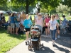 family_walking_091