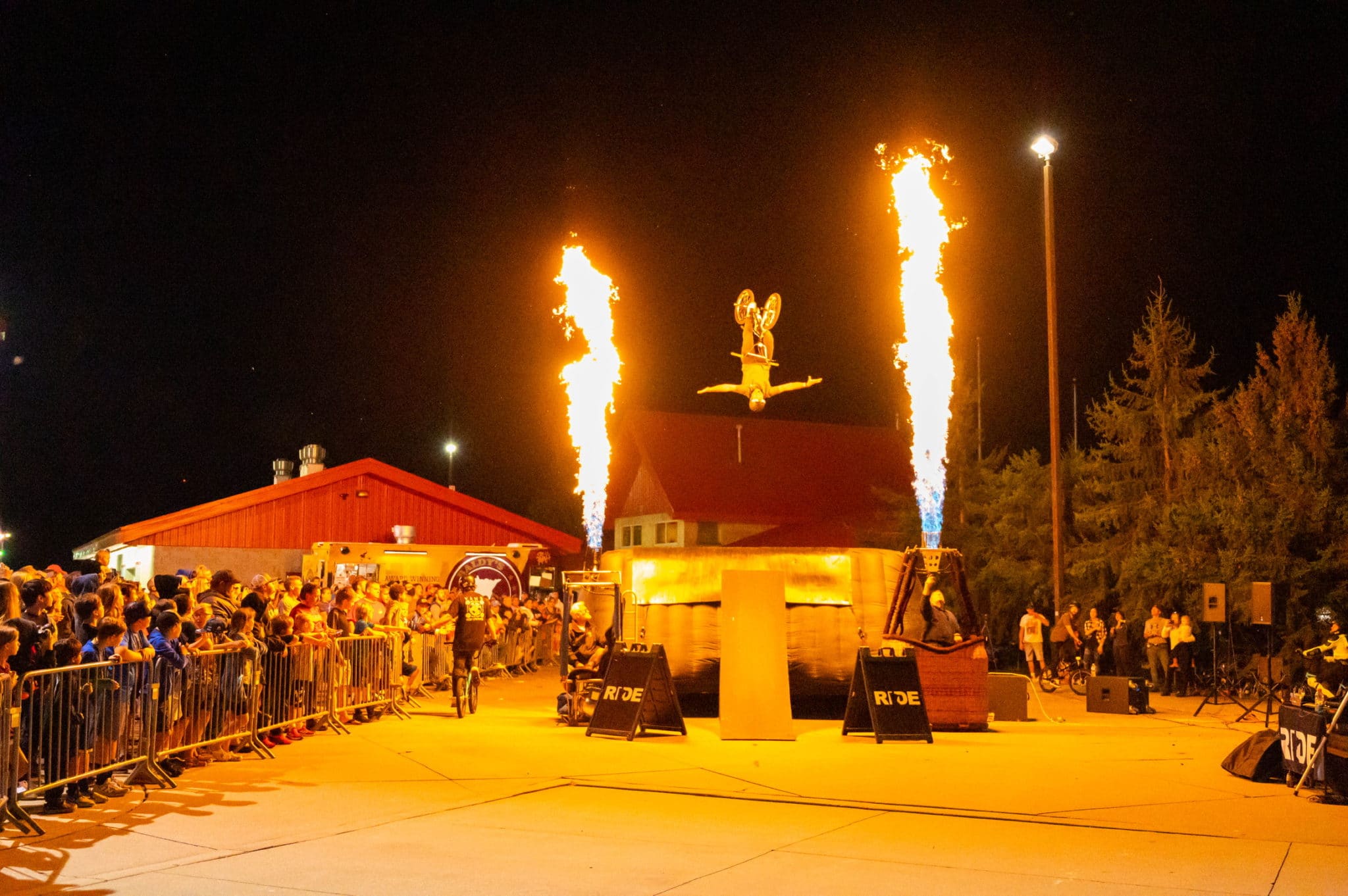 Mega Jump Motivational Experience Night Show with Fireworks RIDE